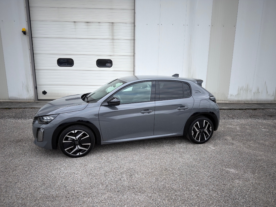 208 HYBRID 145 EDC6 208 HYBRID 145 EDC6 GT