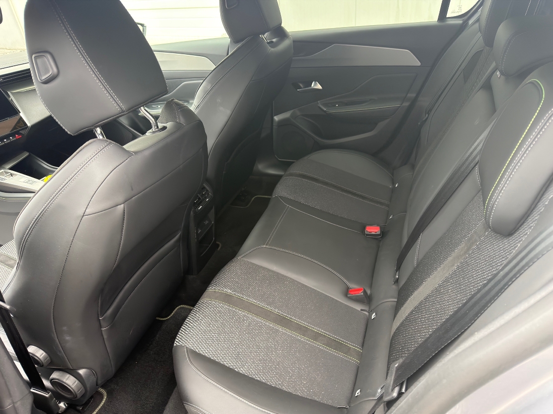 308 BL hybrid 145cv 308 BL hybrid 145cv GT