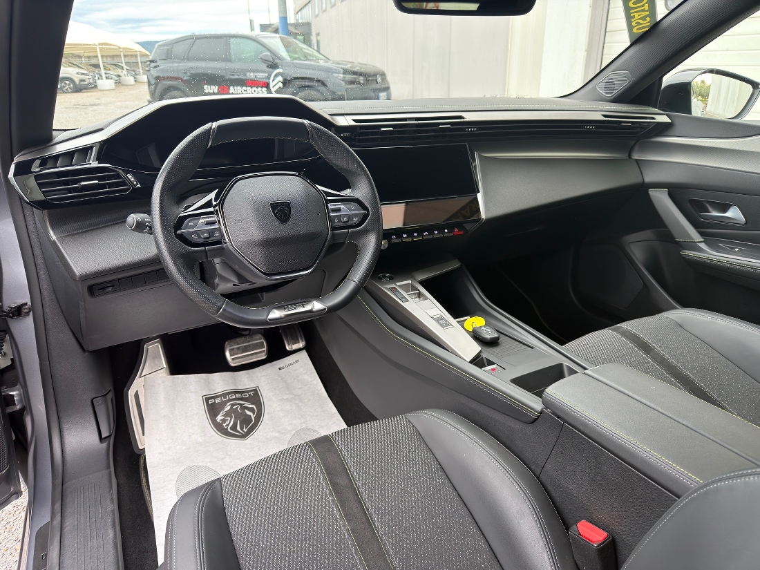 308 BL hybrid 145cv 308 BL hybrid 145cv GT