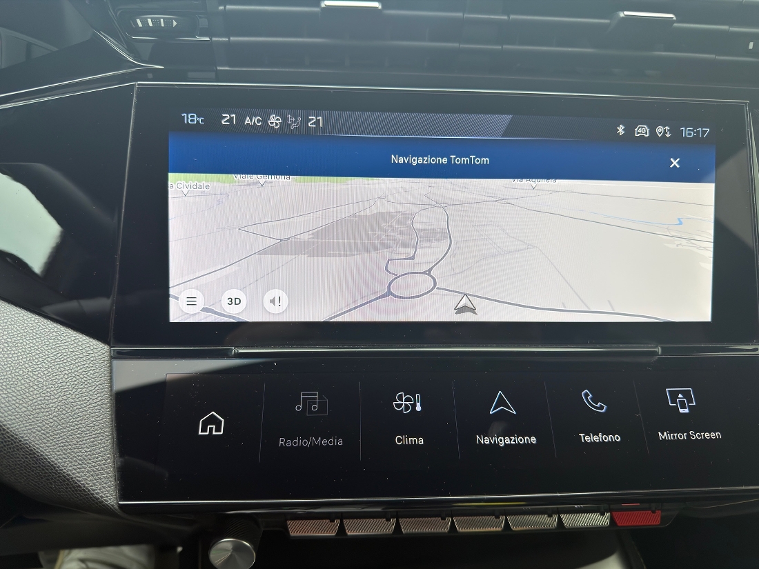 308 BL hybrid 145cv 308 BL hybrid 145cv GT