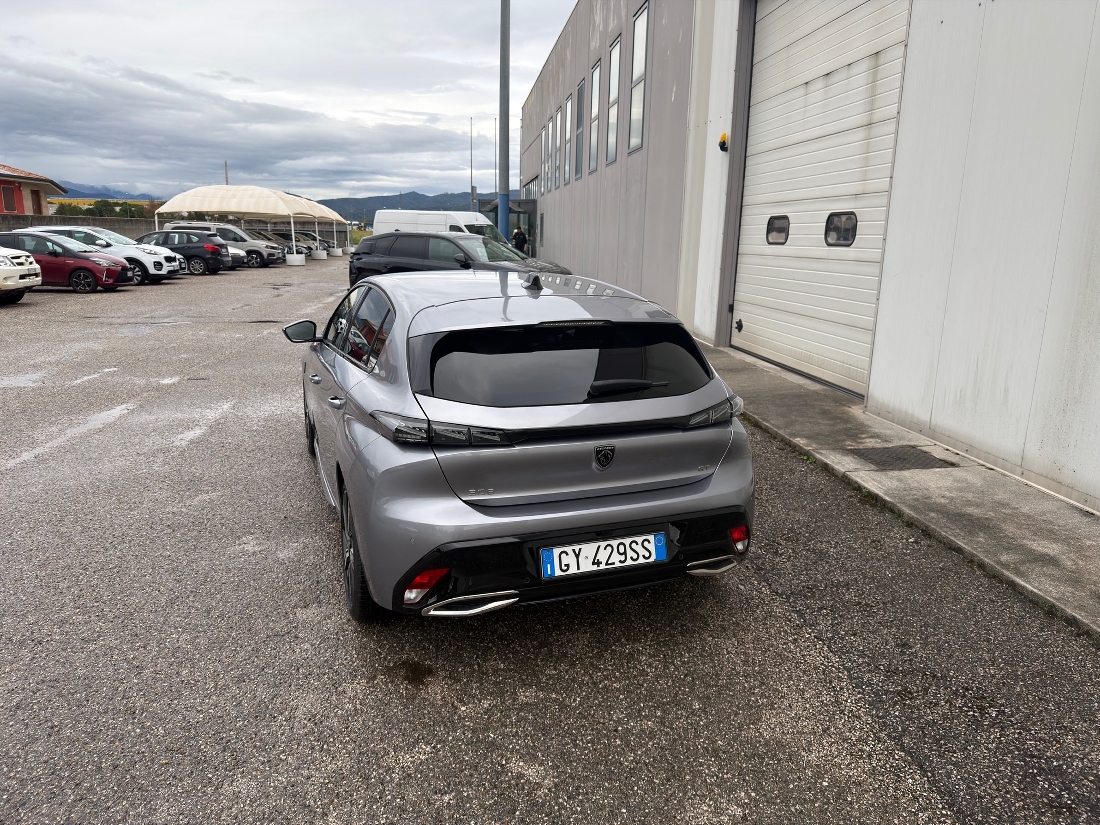 308 BL hybrid 145cv 308 BL hybrid 145cv GT