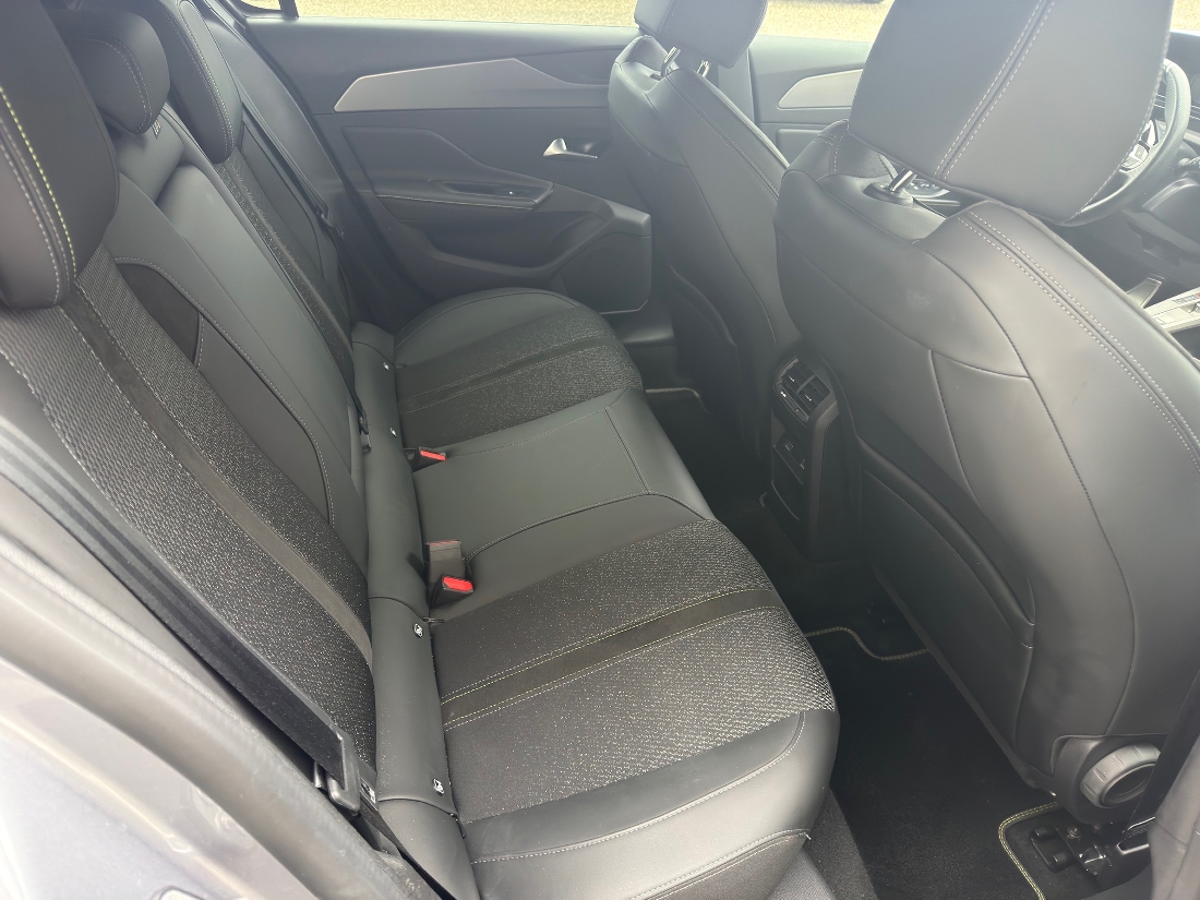 308 BL hybrid 145cv 308 BL hybrid 145cv GT