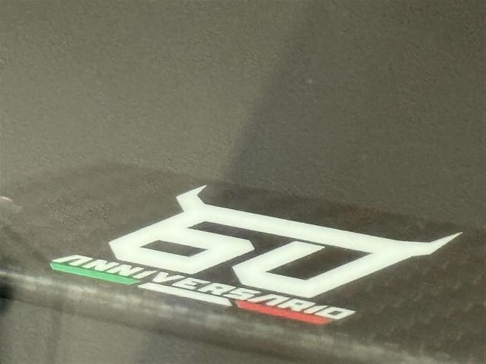 Urus Urus 4.0 S 60th IVA ESPOS
