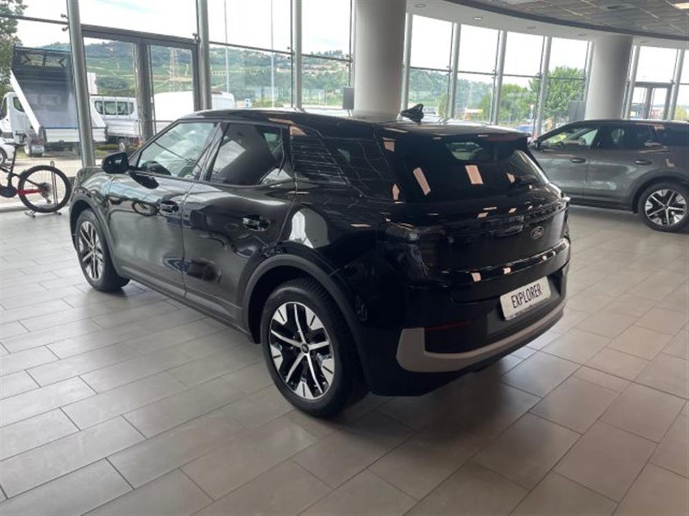Explorer Explorer EXTENDED RANGE SELEC