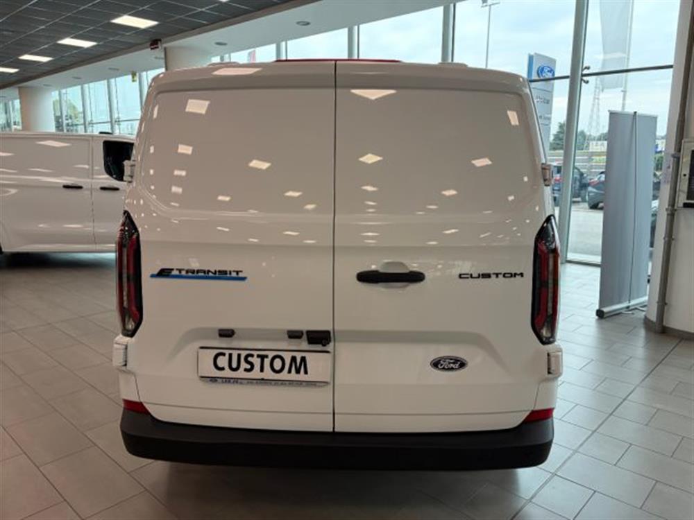 E-Transit E-Transit CUSTOM VAN 340L2H1