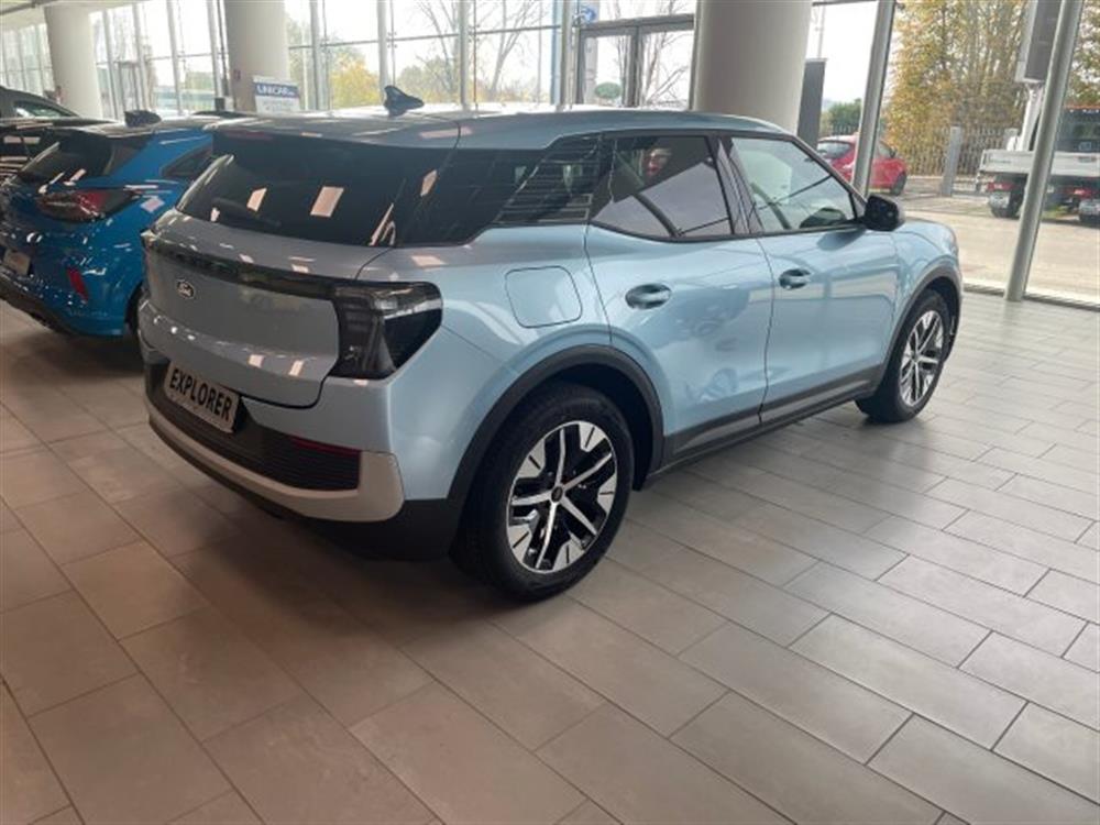 Explorer Explorer Extended Range SELEC