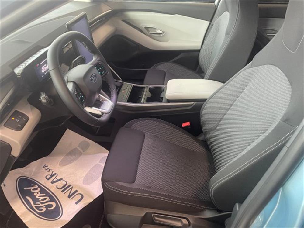Explorer Explorer Extended Range SELEC