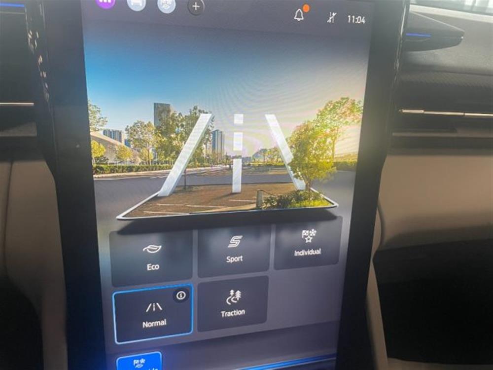 Explorer Explorer PREMIUM 77KWH 286CV