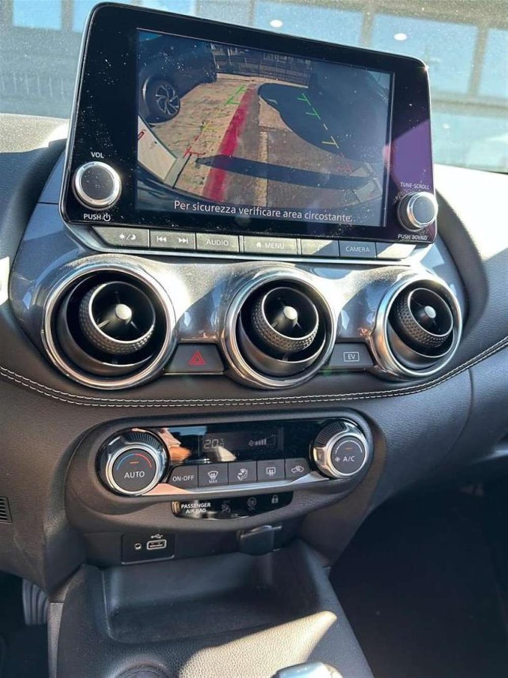 Juke Juke 1.6 hev N-Connecta
