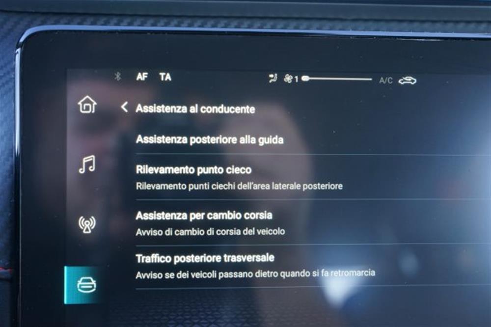 ZS ZS 1.0T-GDI aut. Luxury