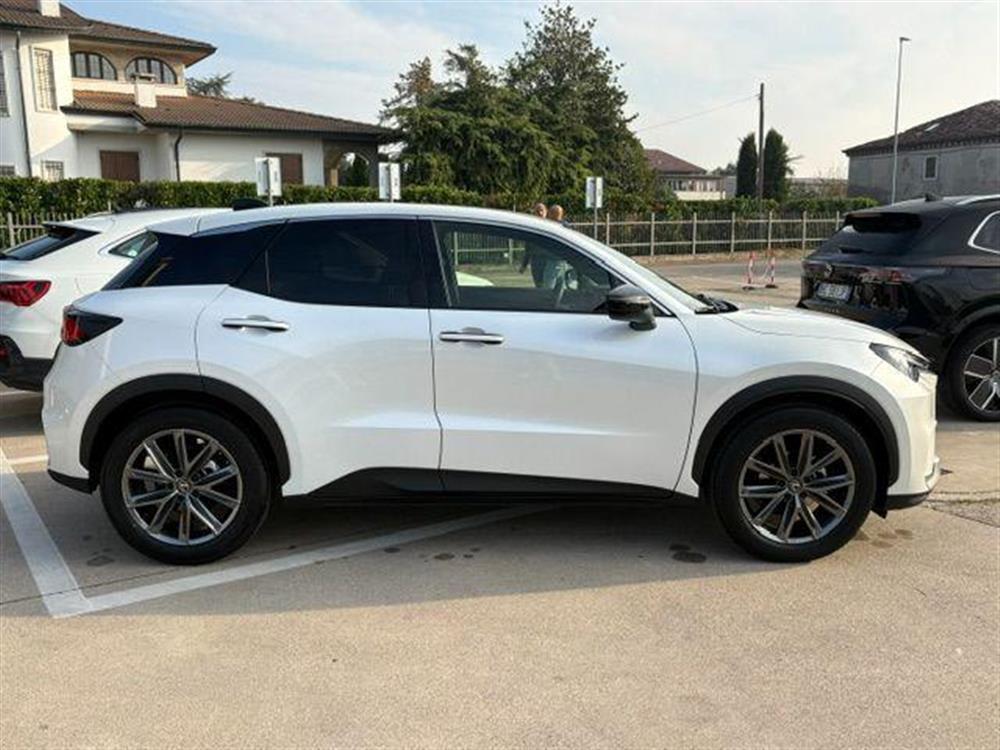 LBX LBX Hybrid 4WD Relax