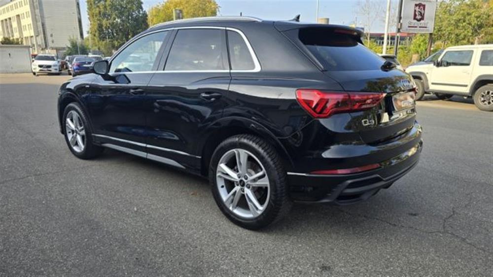 Q3 Q3 2.0 35 TDI S tronic