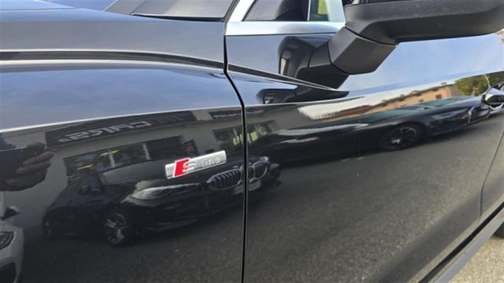Q3 Q3 2.0 35 TDI S tronic