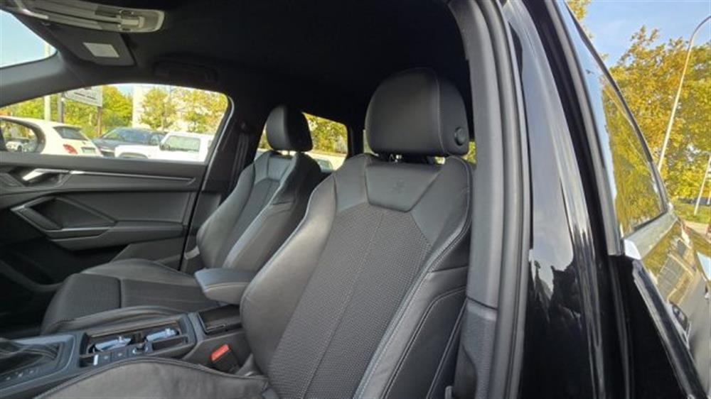 Q3 Q3 2.0 35 TDI S tronic