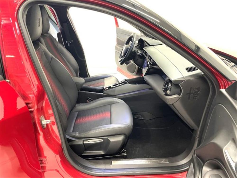 Junior Junior 1.2 Hybrid eDCT6 Spe