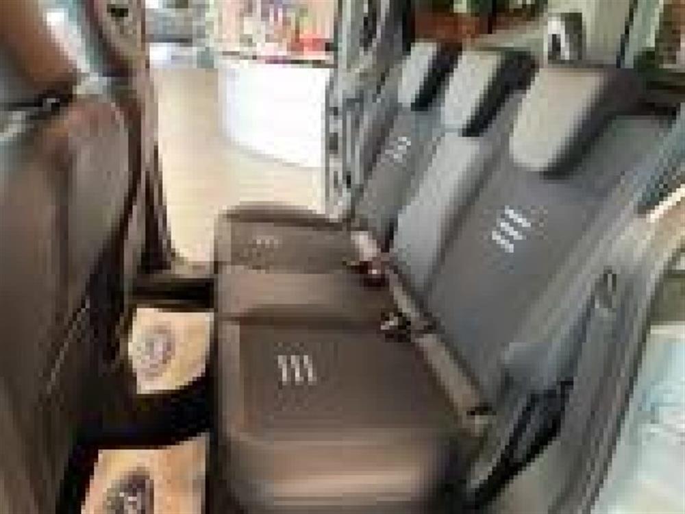 Tourneo Courier Tourneo Courier ACTIVE 1000 BENZINA
