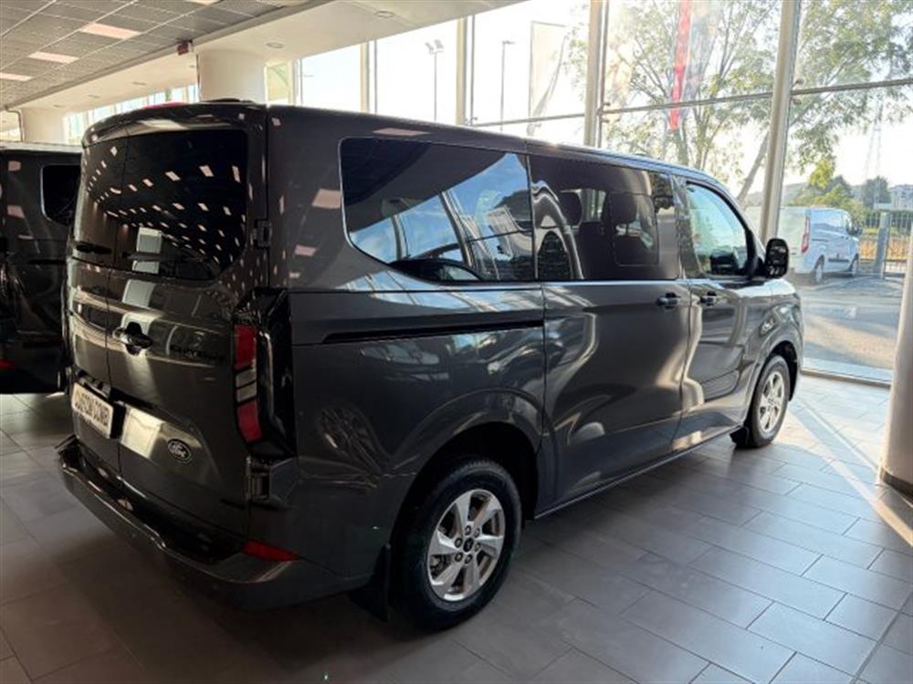 Transit Custom Transit Custom 320 L1 COMBI AWD 2.0
