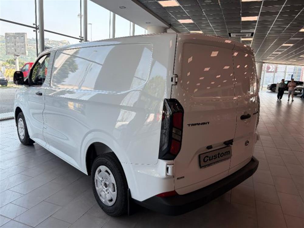 Transit Custom Transit Custom 320 L1H1 2.5L PHEV 2