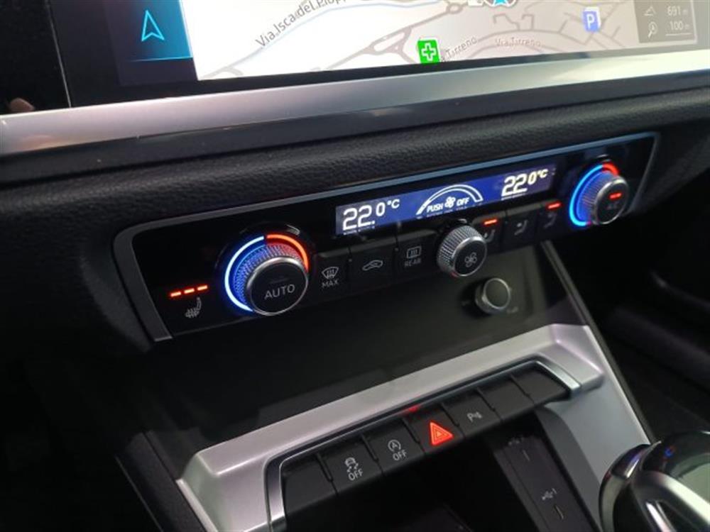 Q3 Q3 35 TDI quattro S tro