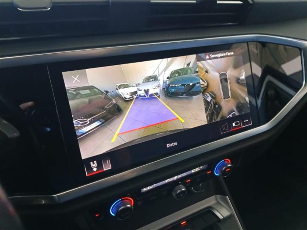 Q3 Q3 35 TDI quattro S tro
