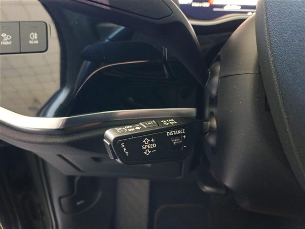 Q3 Q3 35 TDI quattro S tro