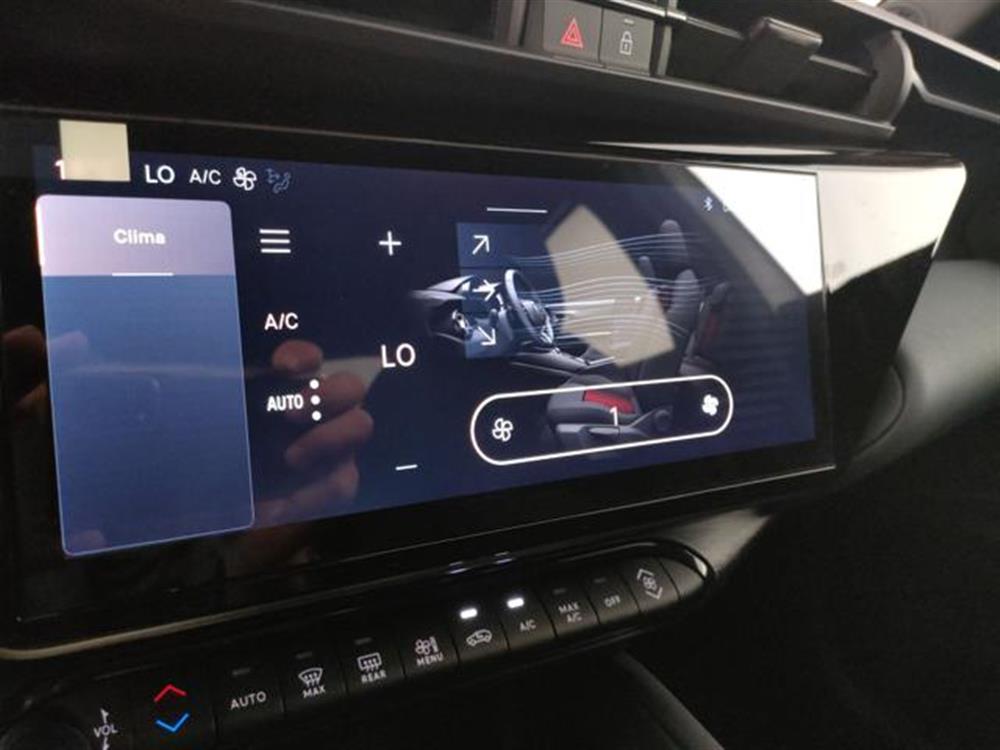 Junior Junior 1.2 145 CV Hybrid eD