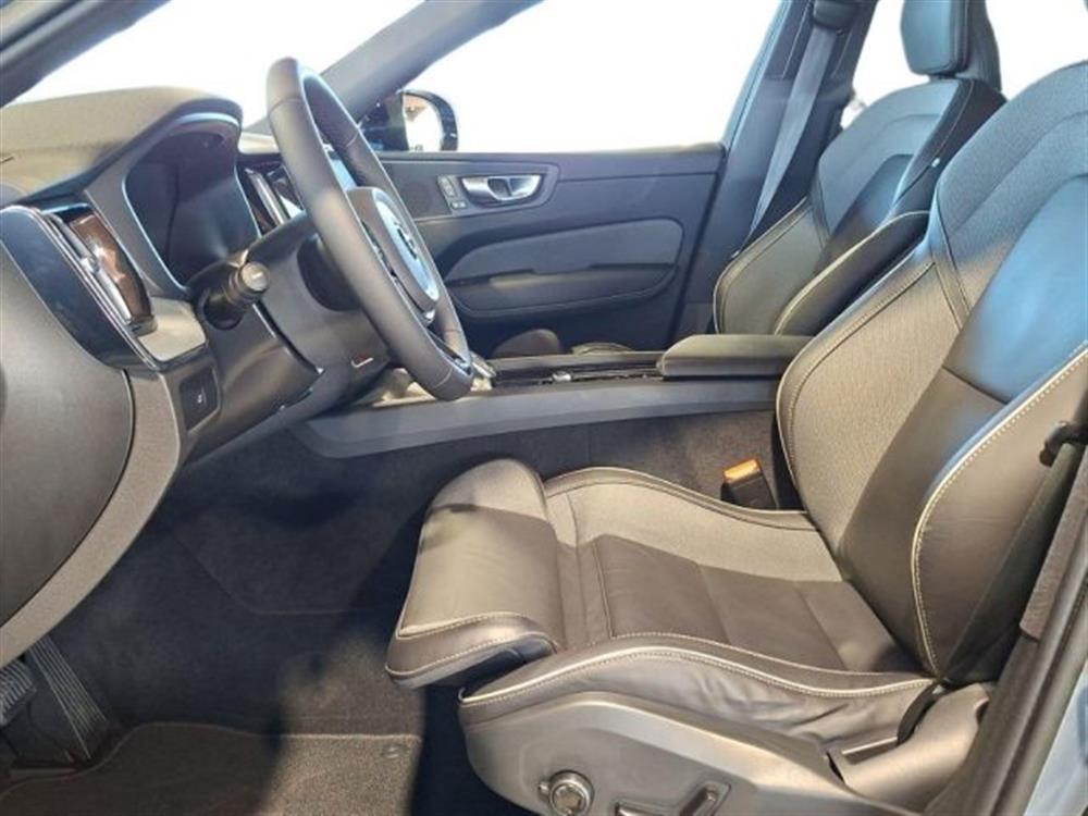 XC60 XC60 B4 automatico Plus D