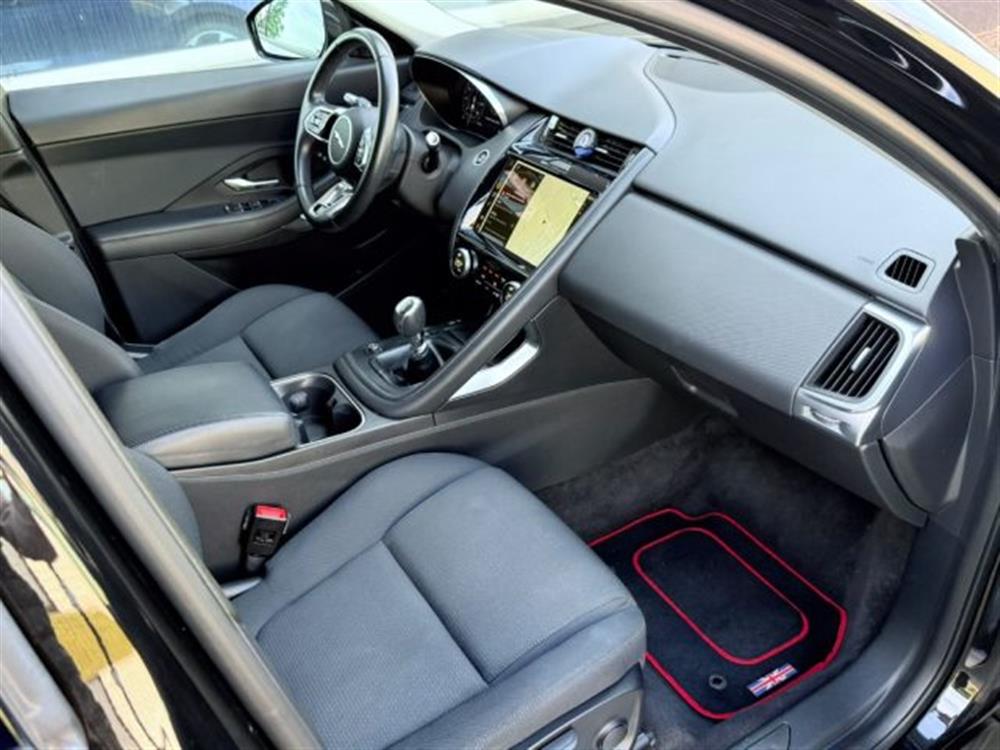 E-Pace E-Pace 2.0D I4 163 CV R-Dyn