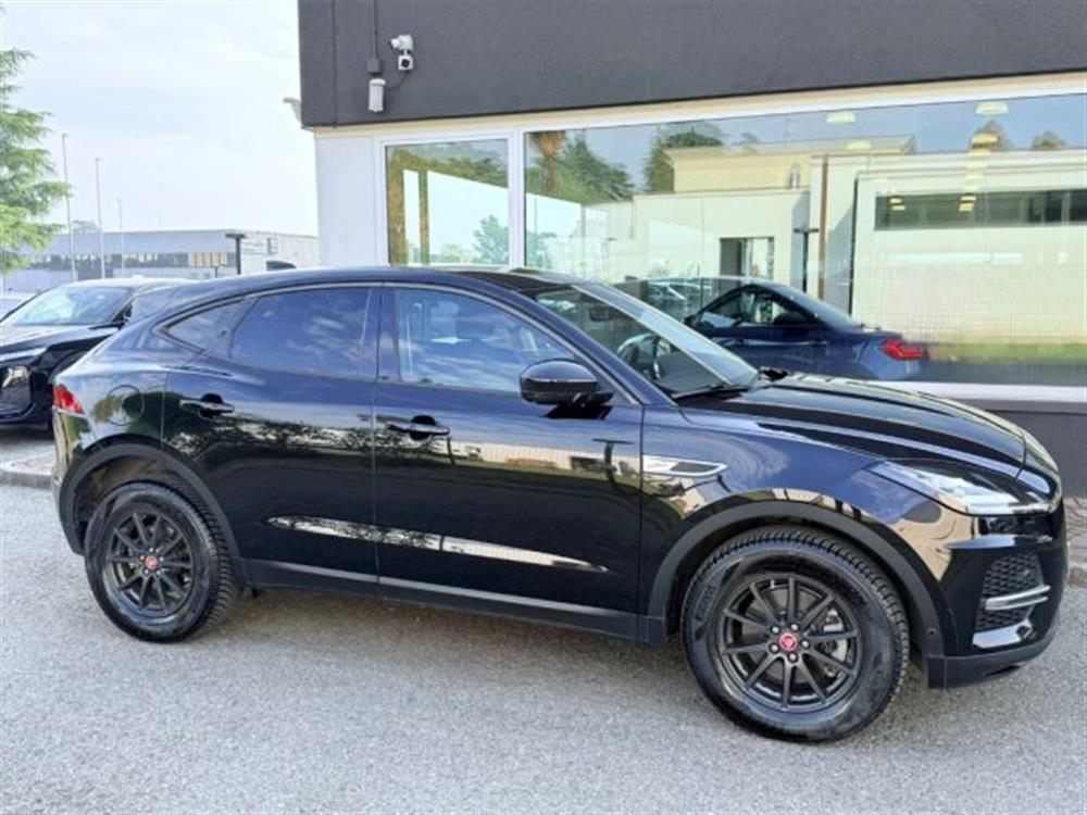 E-Pace E-Pace 2.0D I4 163 CV R-Dyn