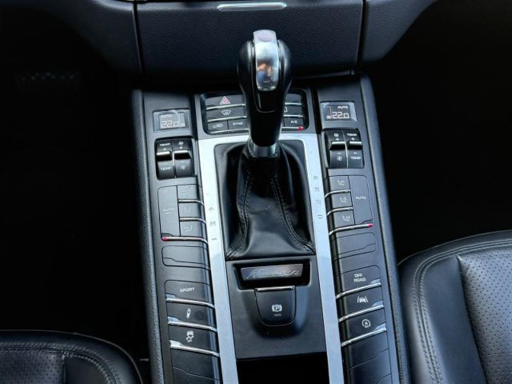Macan Macan 3.0 Diesel S NAVI -