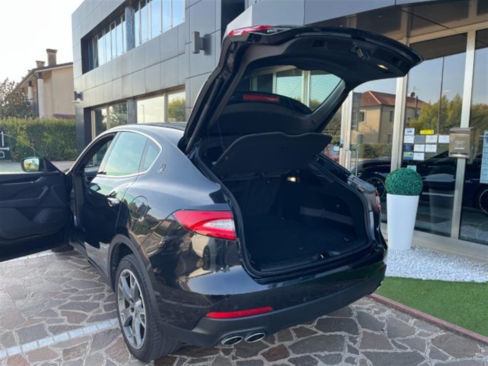 Levante Levante V6 DIESEL AWD 250CV
