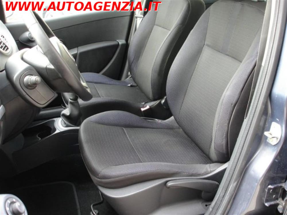 Clio Clio 1.2 16V 5 porte Conf
