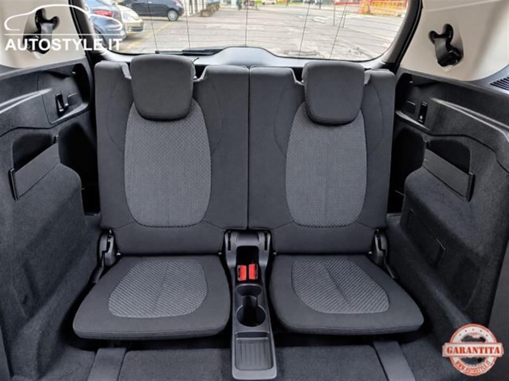 216 216 d Gran Tourer 7POSTI