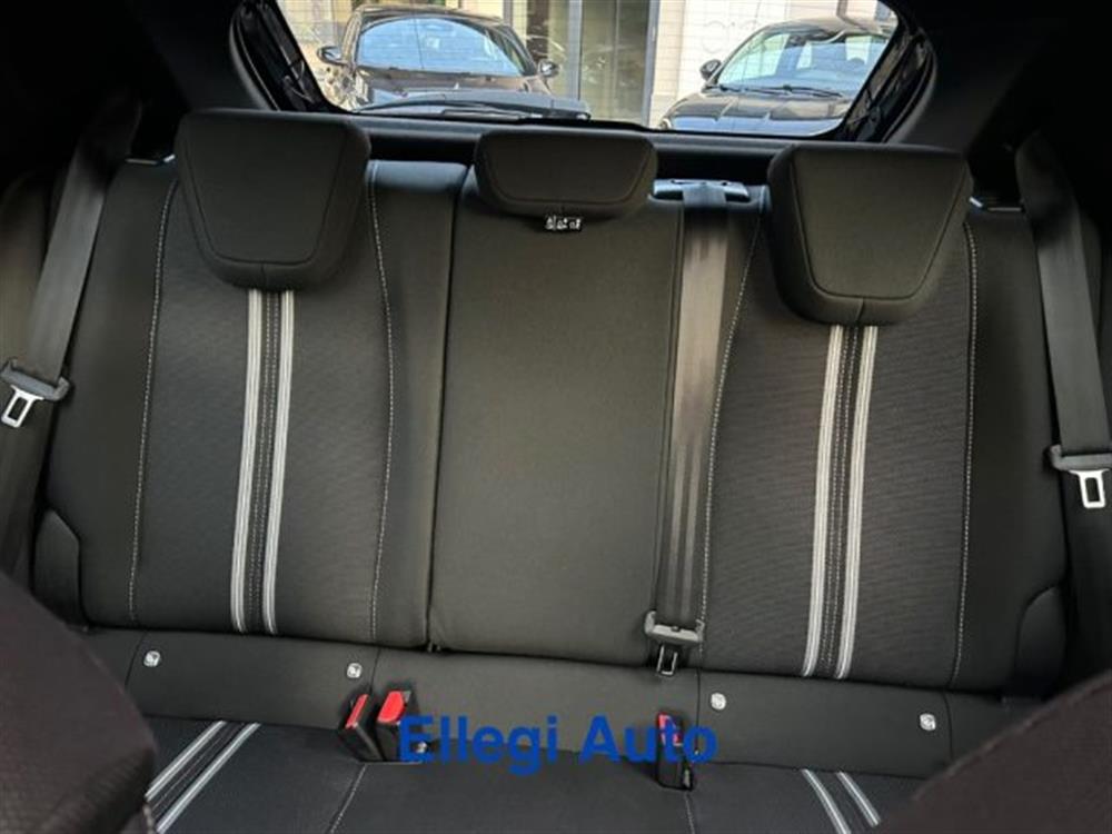Corsa Corsa 1.2 100 CV YES CAMBI