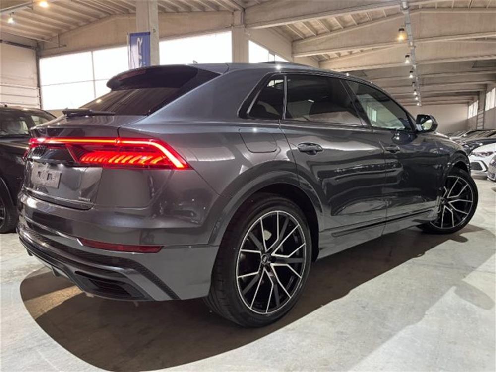 Q8 Q8 50 TDI 286 CV quattr