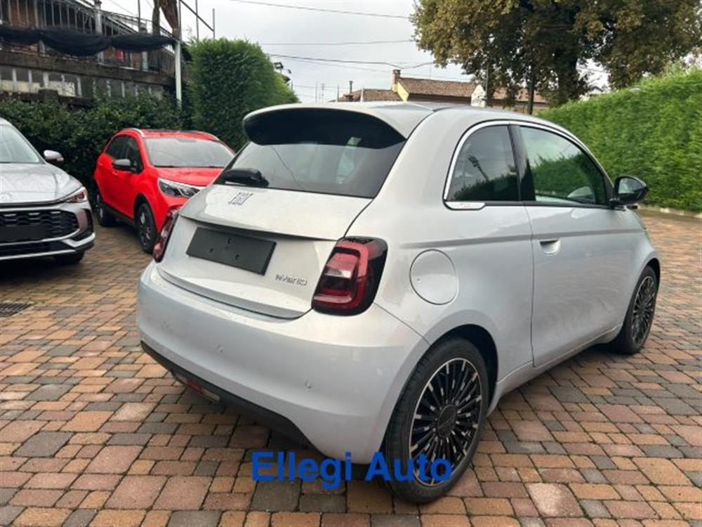 500 500 Berlina Hybrid Icon