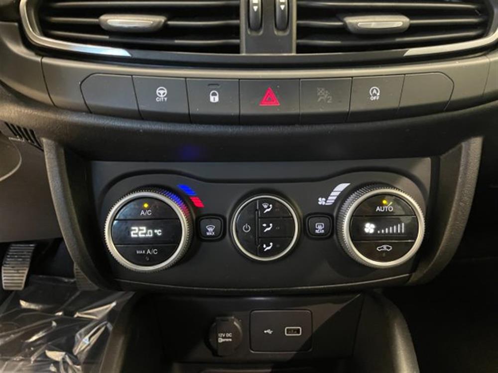 Tipo Tipo 1.6 Mjt SW Manuale