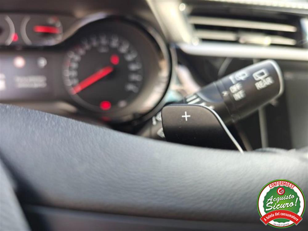 Corsa Corsa 1.2 100 CV aut. Eleg