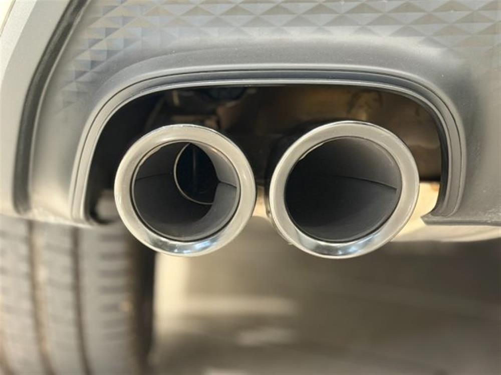 Macan Macan III 2.0 265 CV Pdk I
