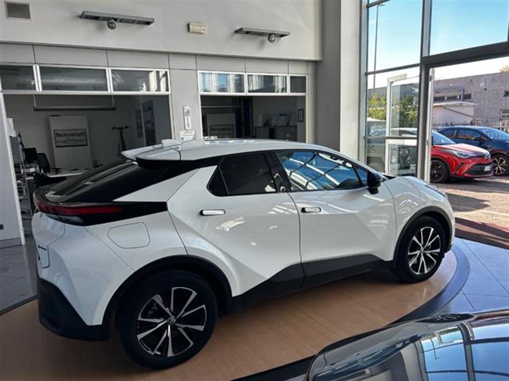 C-HR C-HR 2.0 PHEV Trend