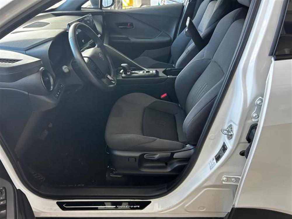 C-HR C-HR 2.0 PHEV Trend