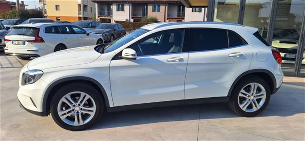 GLA 200 GLA 200 d Automatic Sport N°