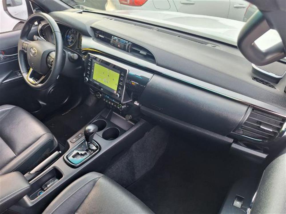 Hilux Hilux 2.8 D 4WD 4 porte D