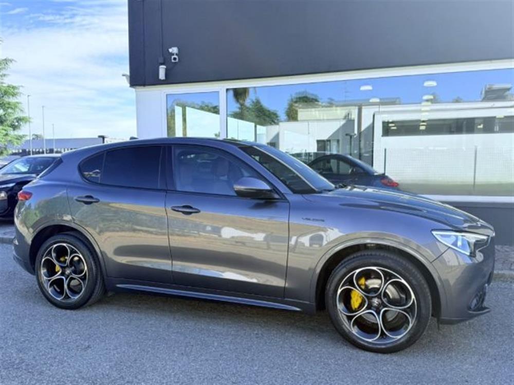 Stelvio Stelvio 2.2 Turbodiesel 210