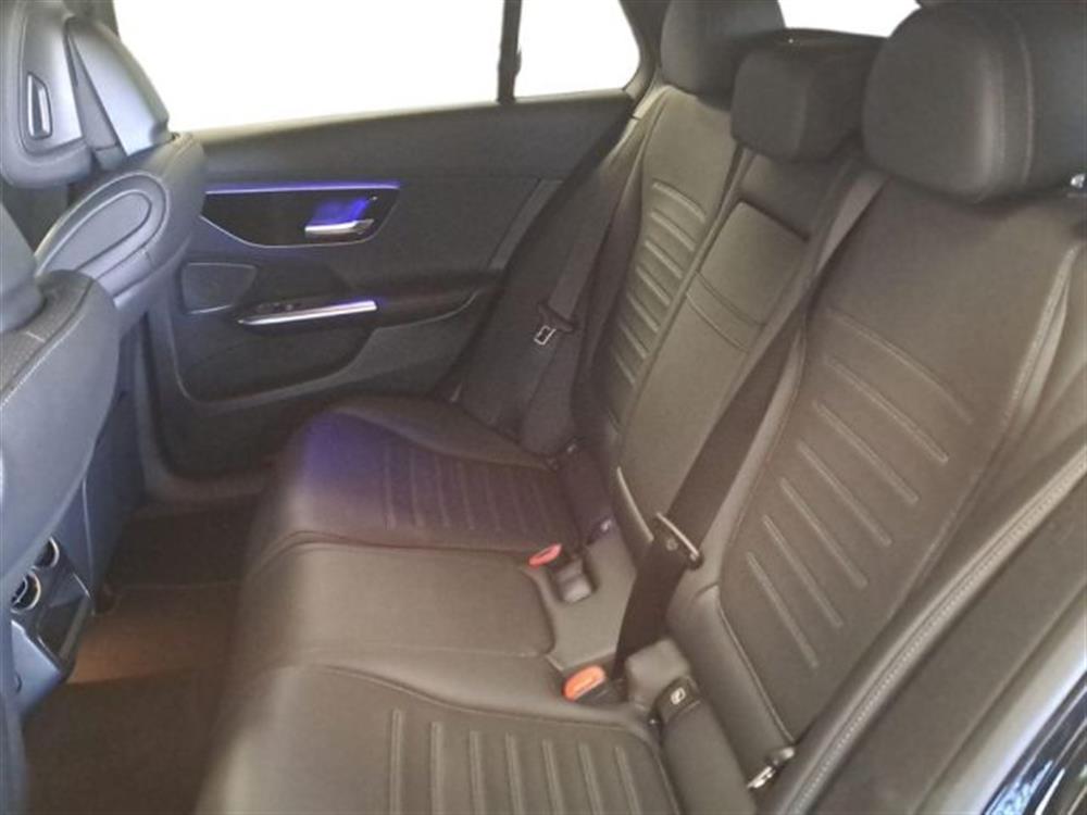 C 220 C 220 d Mild hybrid S.W. 4