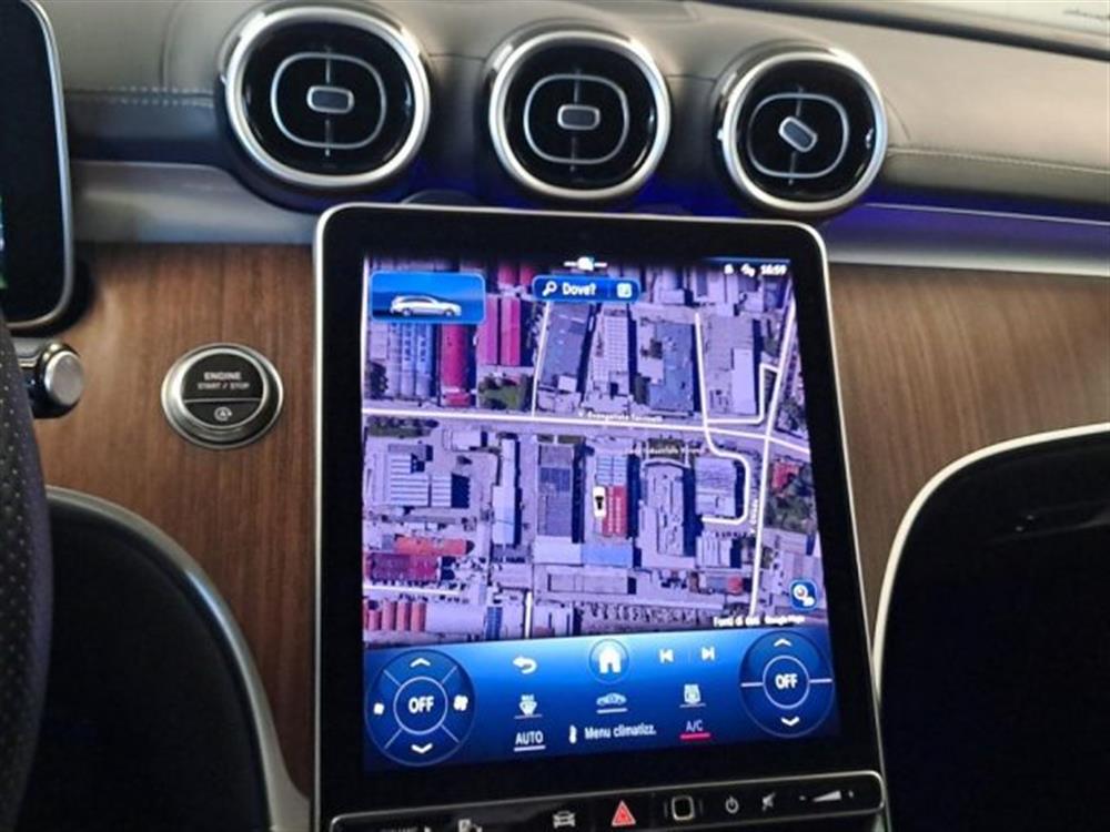 C 220 C 220 d Mild hybrid S.W. 4