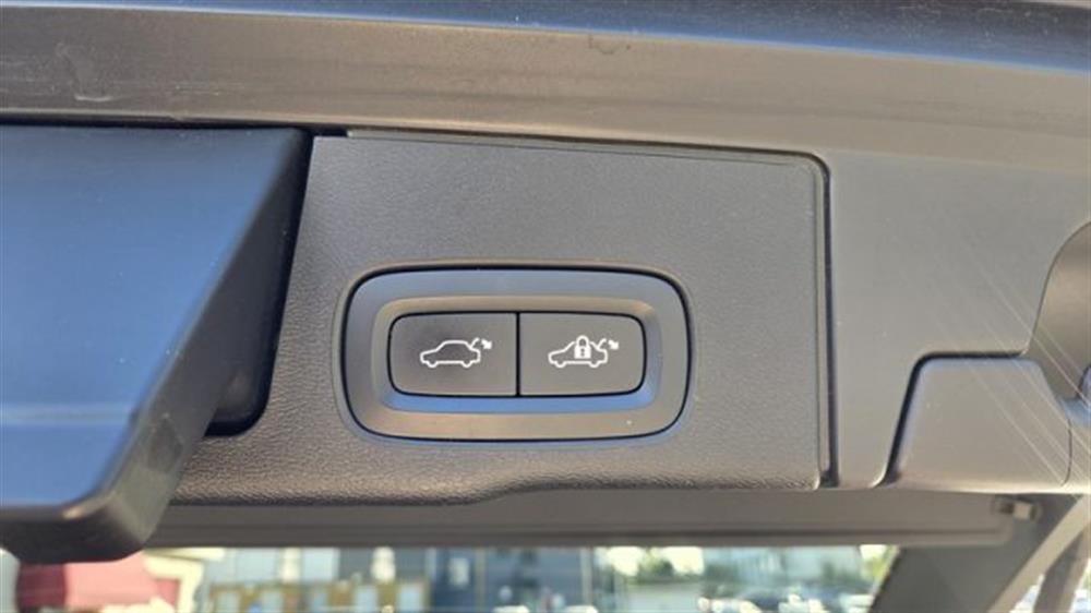 XC60 XC60 B4 automatico Plus D
