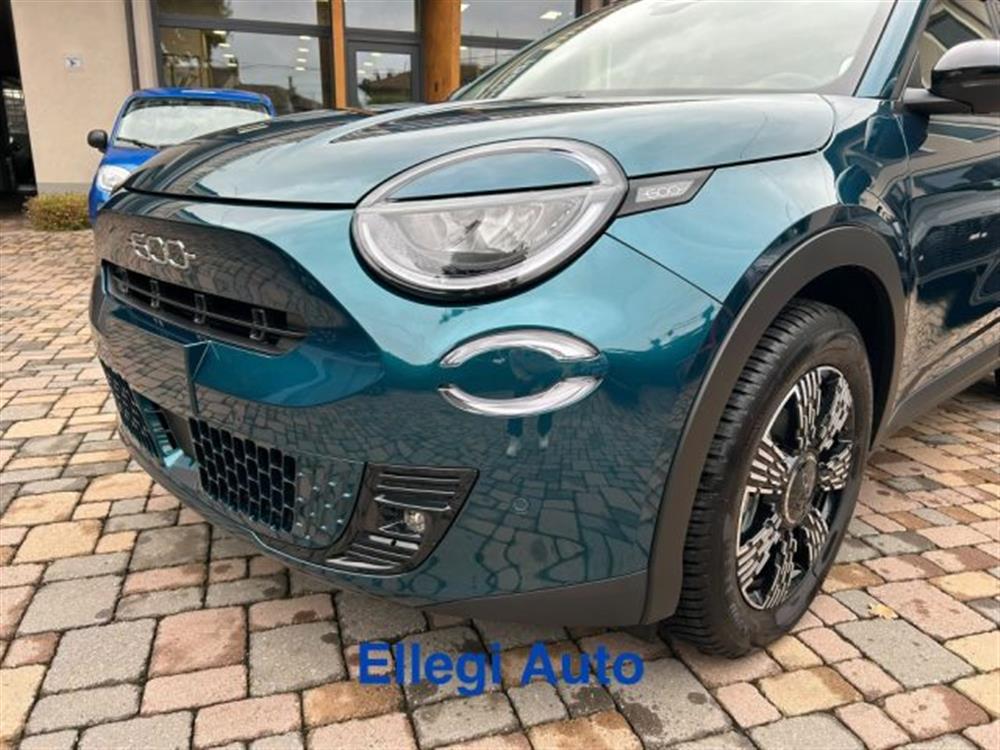 600 600 1.2 Icon 100cv KM 0