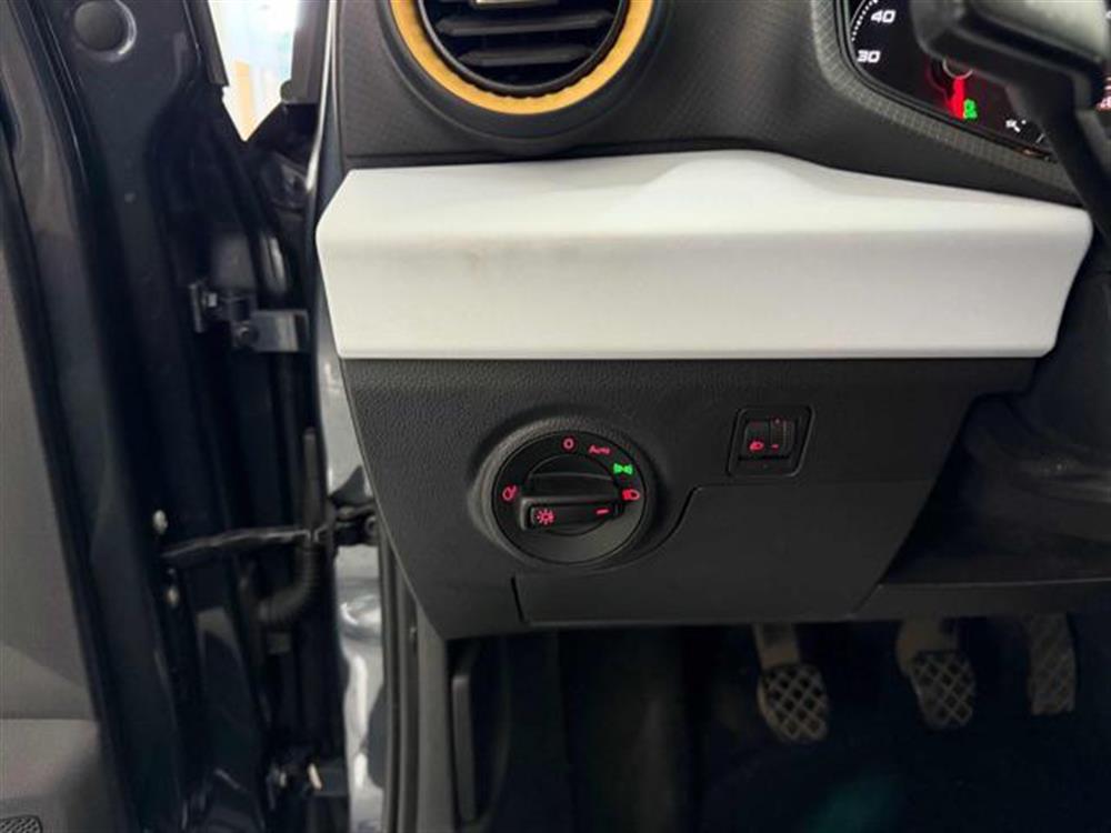 Ibiza Ibiza 1.0 TGI 5 porte Busi