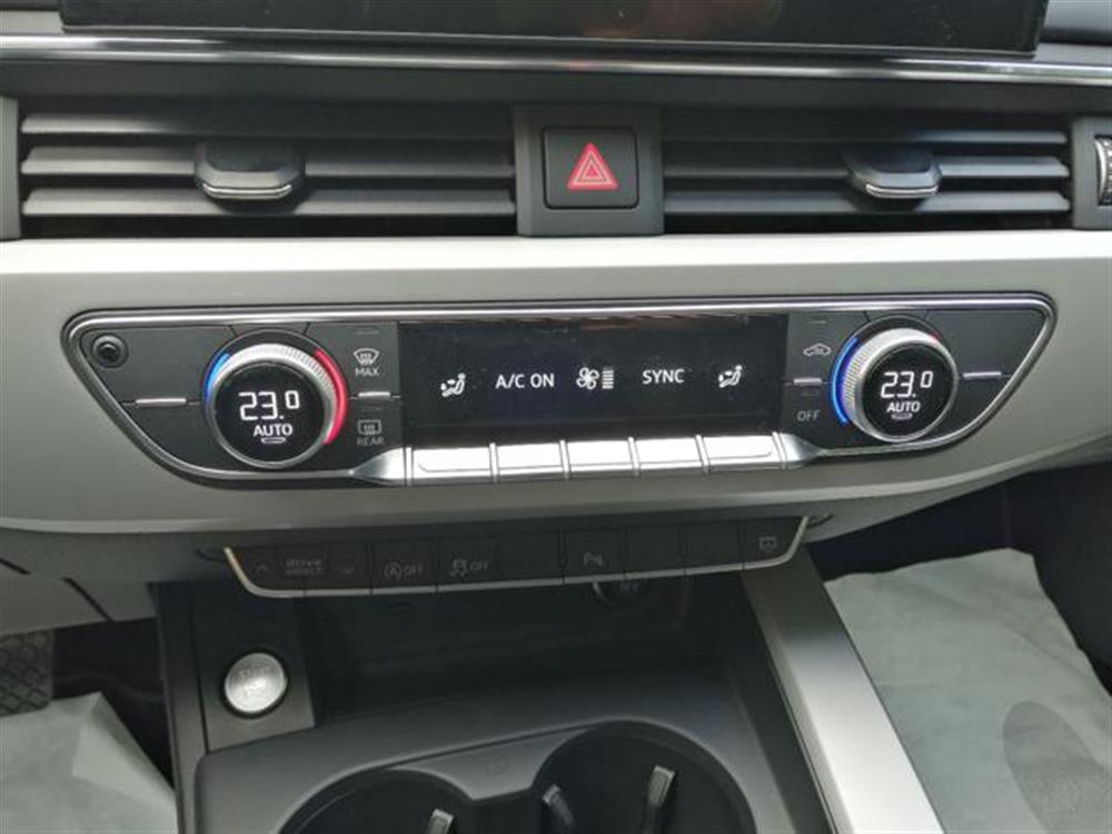 A4 A4 Avant 40 TDI S troni